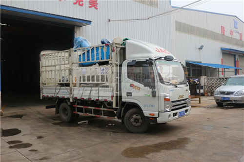 ������ϪLZ350��ɳ���ՙC�l؛�D